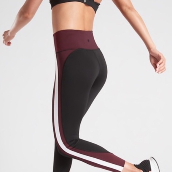 Athleta Crunch 7/8 Tight - Size M/L - Picture 2 of 10